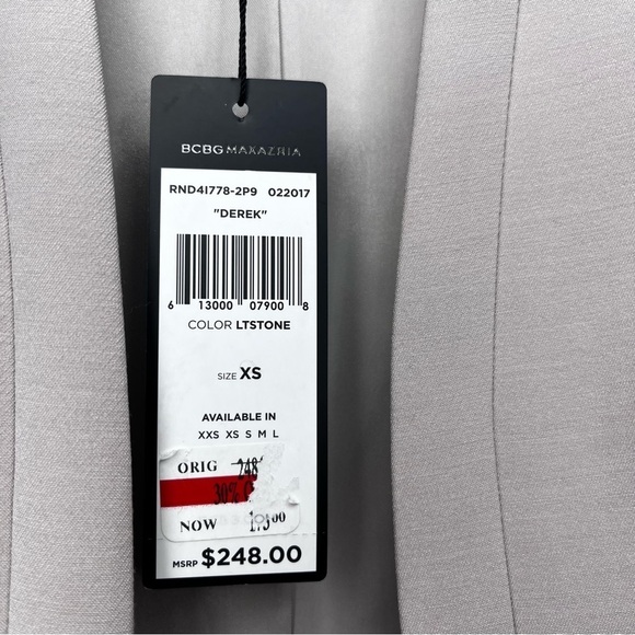 BCBGMaxAzaria NWT DerekCutaway Blazer in Light Stone Size X-Small - Picture 9 of 13